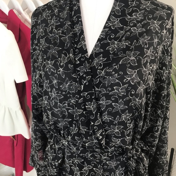 Calvin Klein® Vintage Semi Sheer Robe S/M - Picture 3 of 8